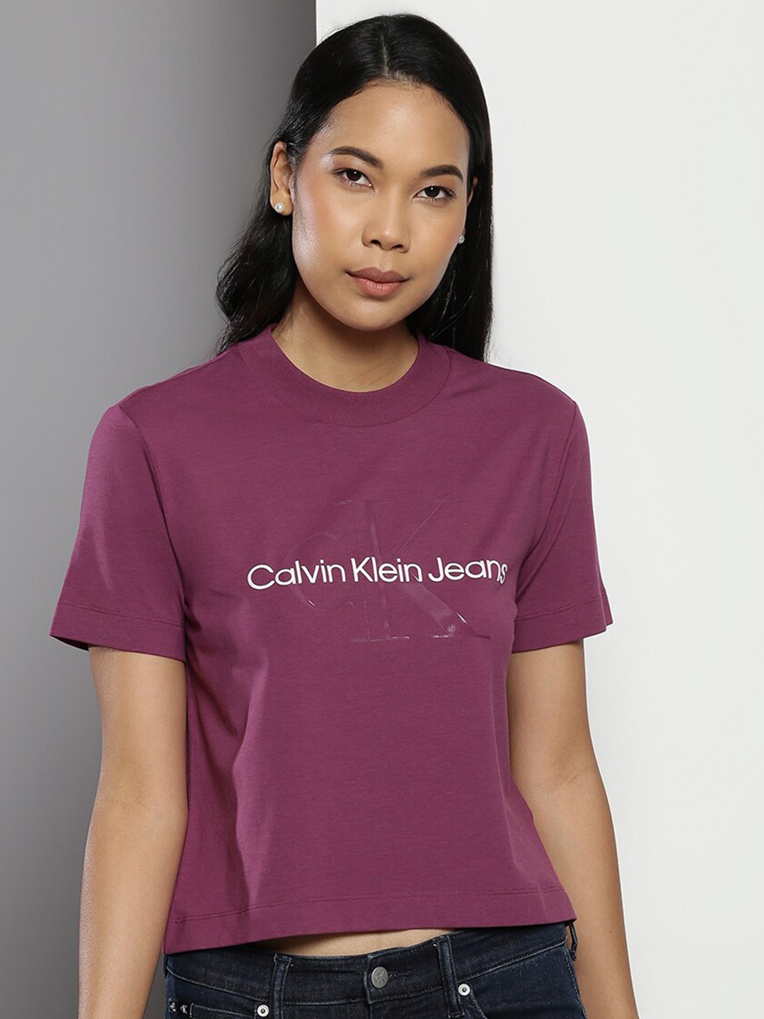 

Calvin Klein Typography Printed Cropped T-shirt, Purple