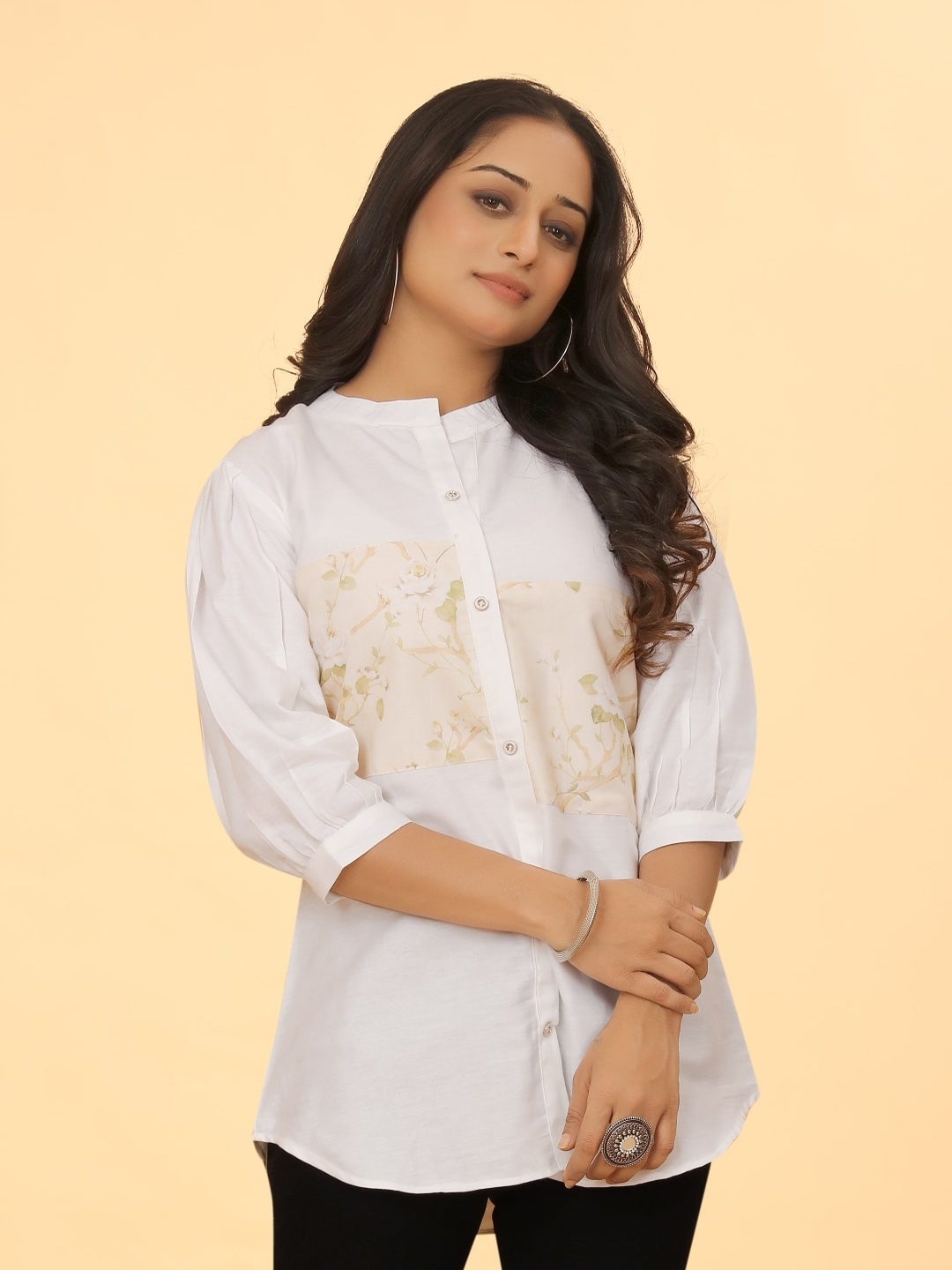 

Kesudi Floral Printed Classic Band Collar Casual Shirt, White