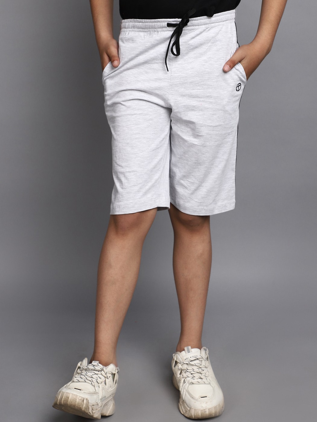 

V-Mart Boys Cotton Shorts, White