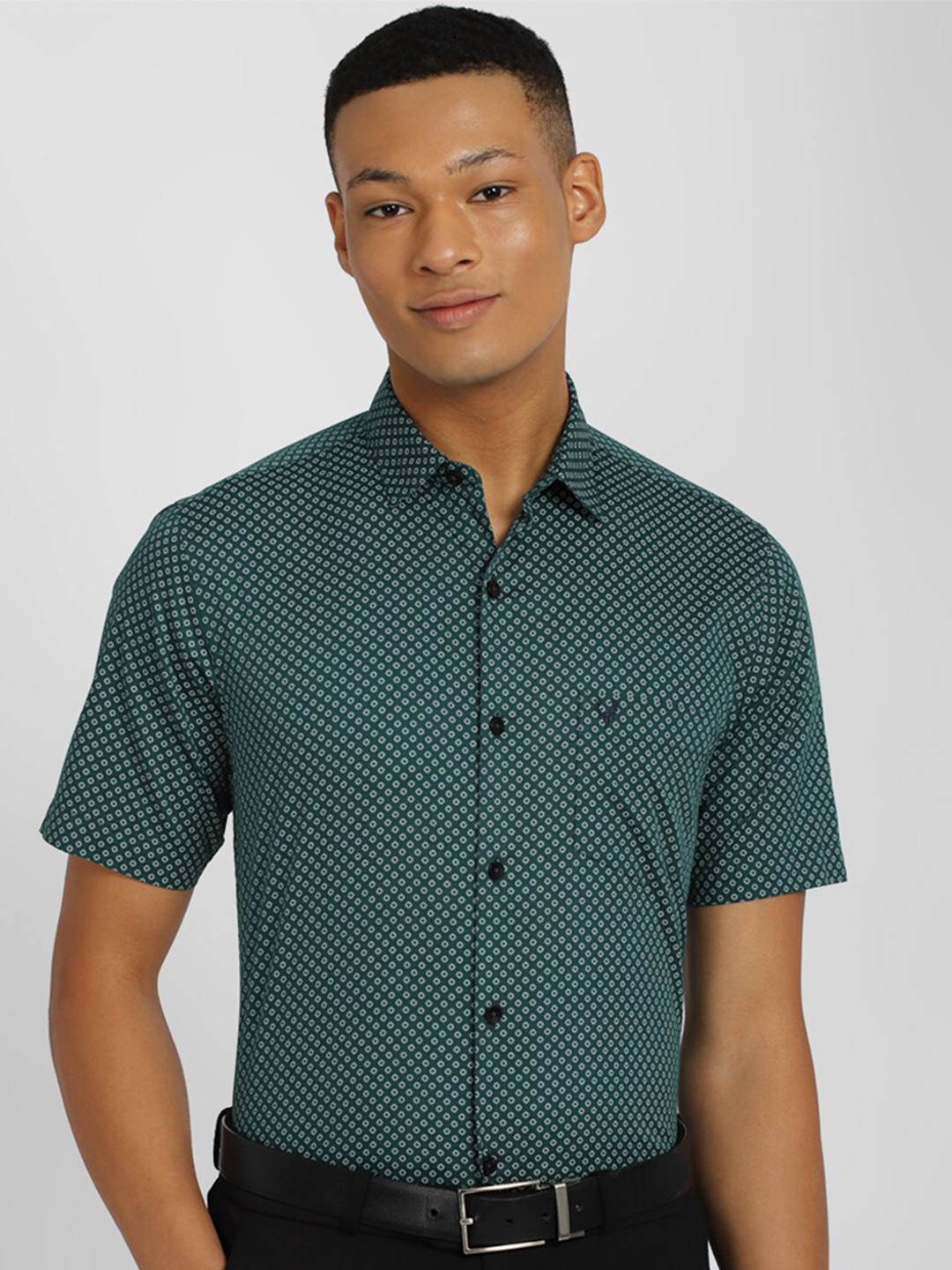 

Allen Solly Micro Ditsy Printed Pure Cotton Formal Shirt, Green