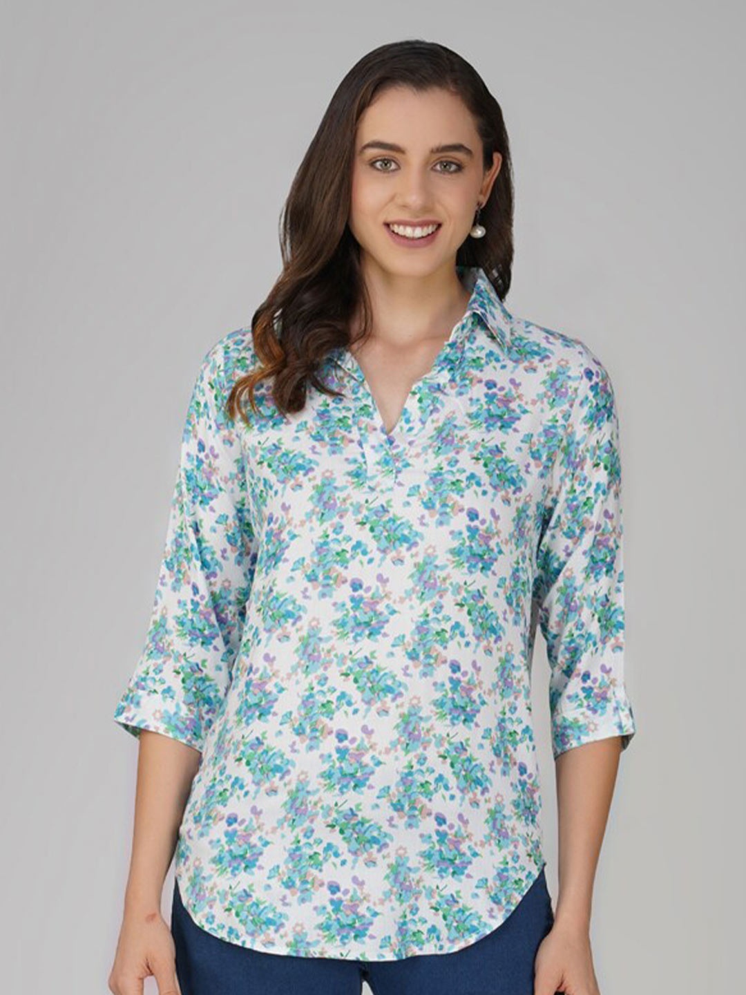 

Vastraa Fusion Floral Printed Shirt Collar Roll Up Sleeves Regular Top, Blue
