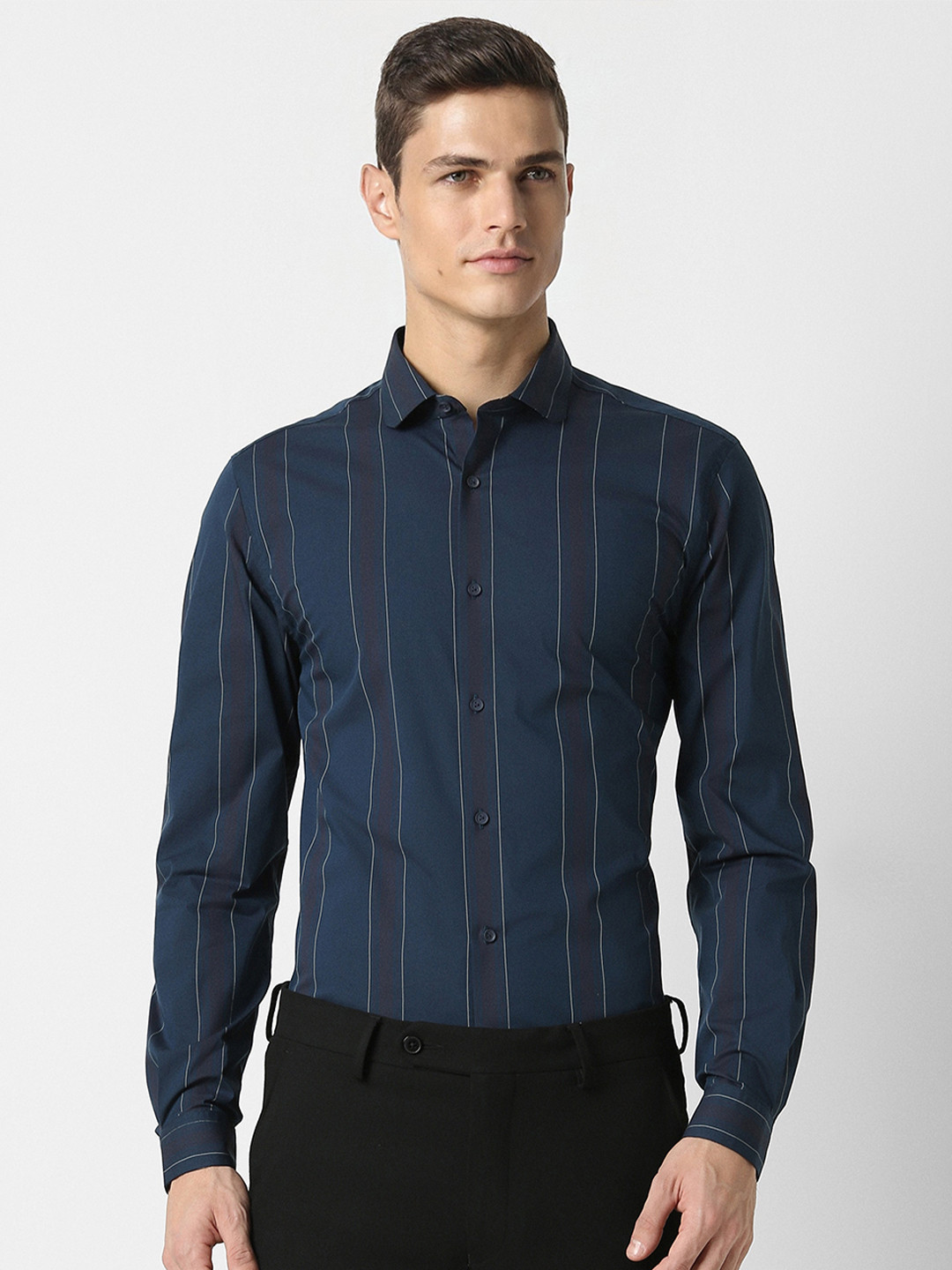 

Peter England Men Navy Blue Slim Fit Opaque Striped Formal Shirt