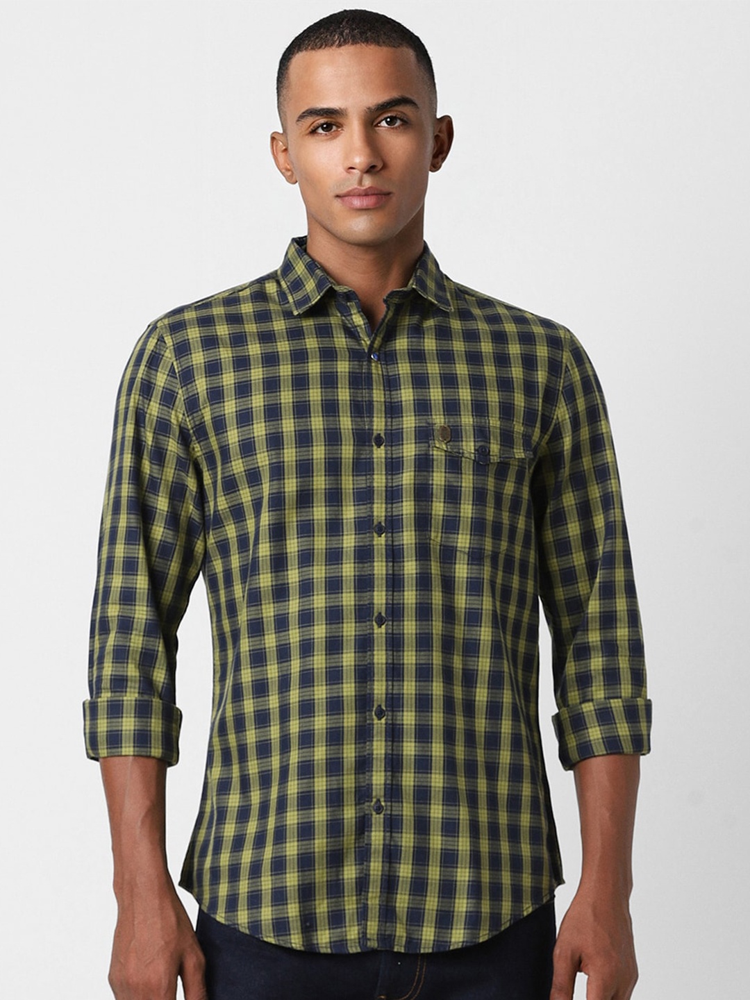 

Peter England Casuals Slim Fit Buffalo Checks Checked Pure Cotton Casual Shirt, Navy blue