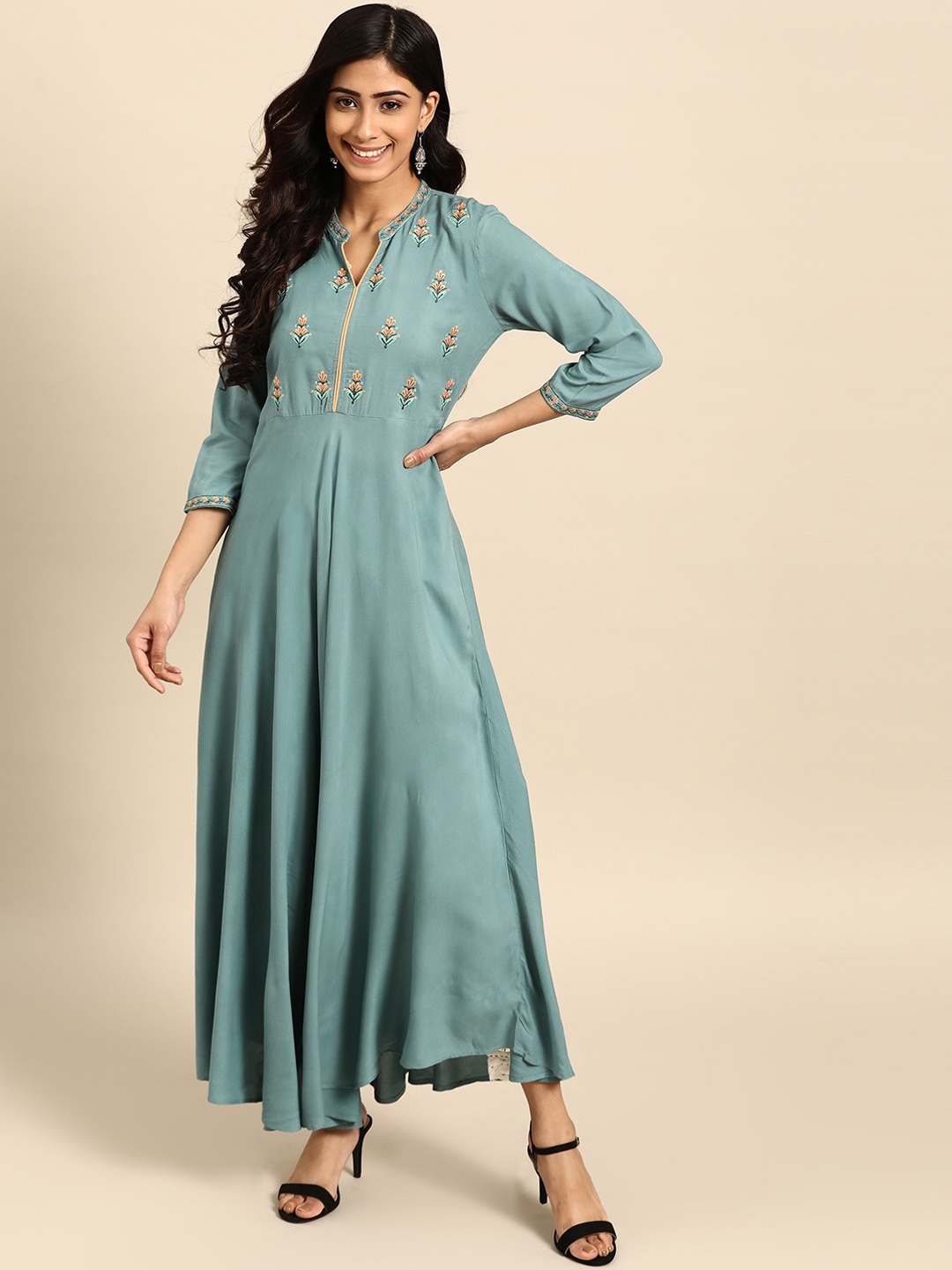 

RANGMAYEE Floral Yoke Design Thread Work Cotton Anarkali Kurta, Teal