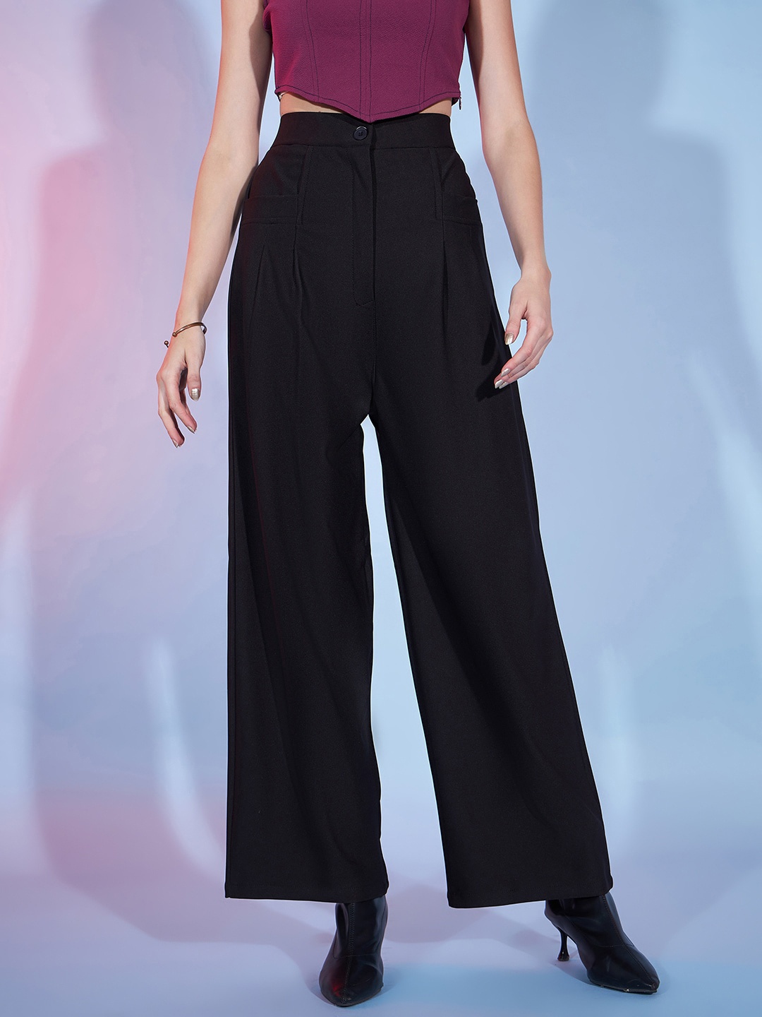 

DressBerry Women Black Loose Fit High-Rise Easy Wash Parallel Trouser