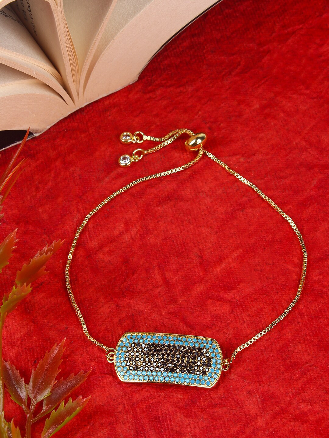 

Stylecast X KPOP Gold-Plated Charm Bracelet