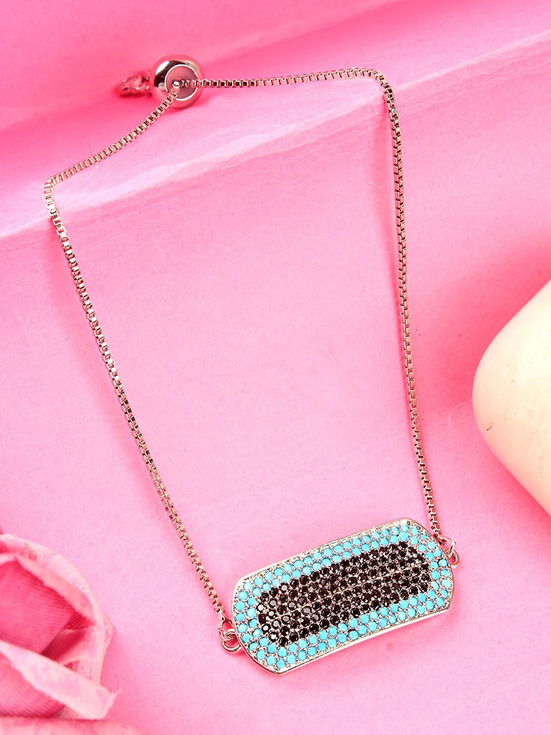 

Stylecast X KPOP Gold-Plated Charm Bracelet