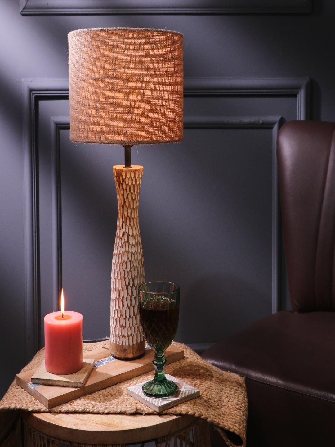 

The Decor Mart Beige Textured Cylindrical Table Lamp With Jute Shade