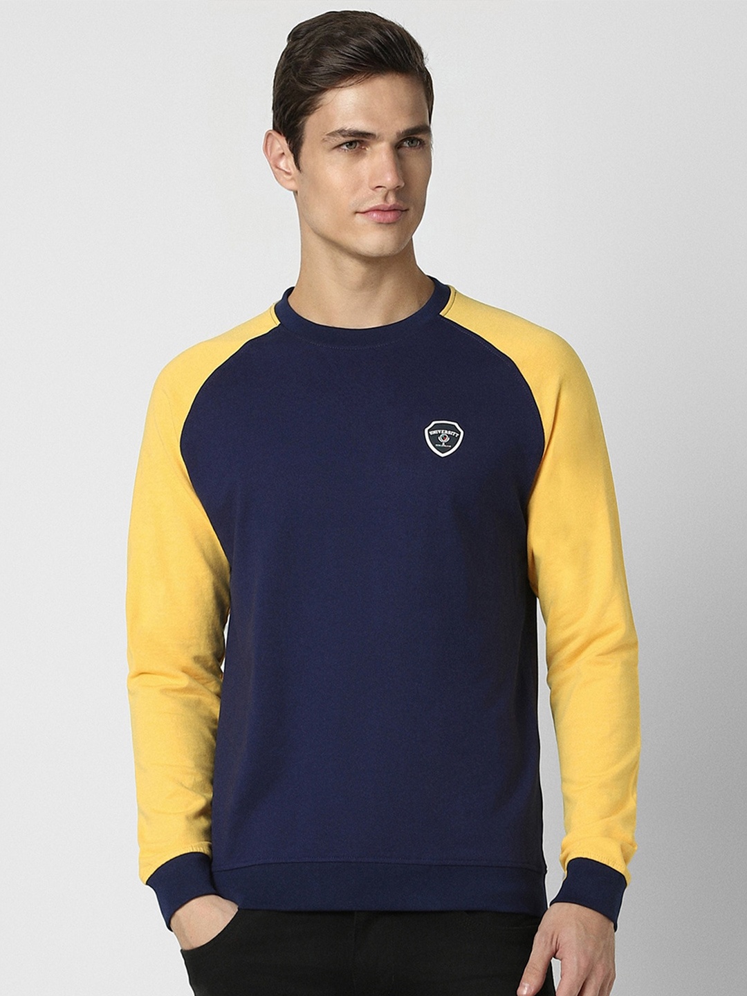

Peter England Casuals Colourblocked Pullover Sweatshirt, Navy blue