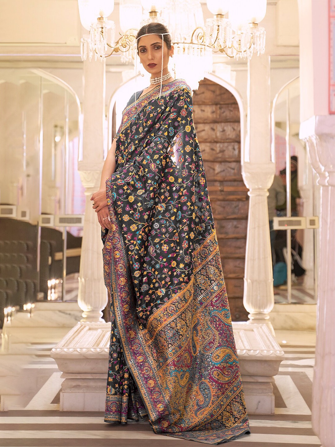 

DEVATITHI Floral Woven Design Pashmina Saree, Black