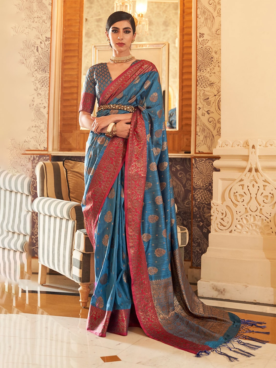 

DEVATITHI Ethnic Motifs Woven Design Zari Saree, Blue