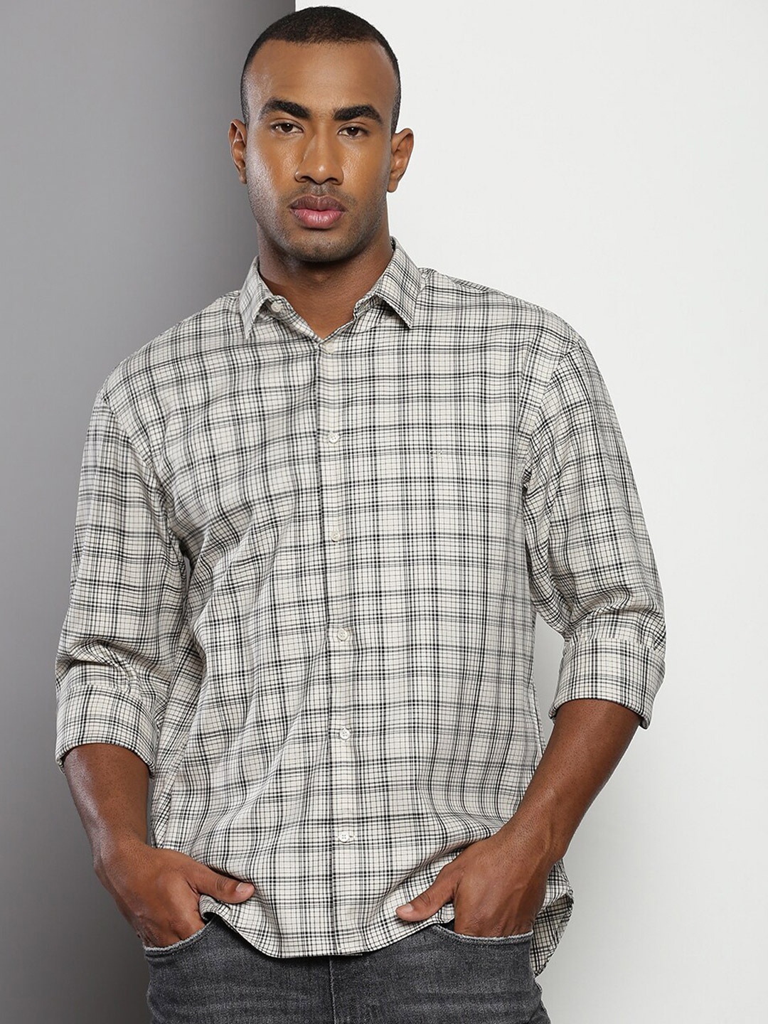 

Calvin Klein Jeans Checked Pure Cotton Casual Shirt, Grey