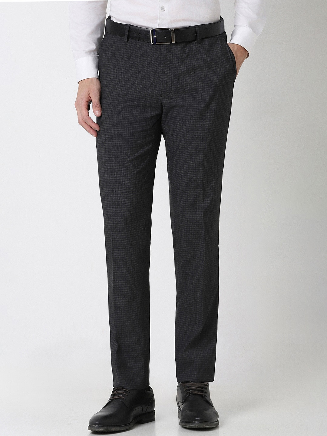 

Peter England Men Grey Checked Slim Fit Formal Trousers