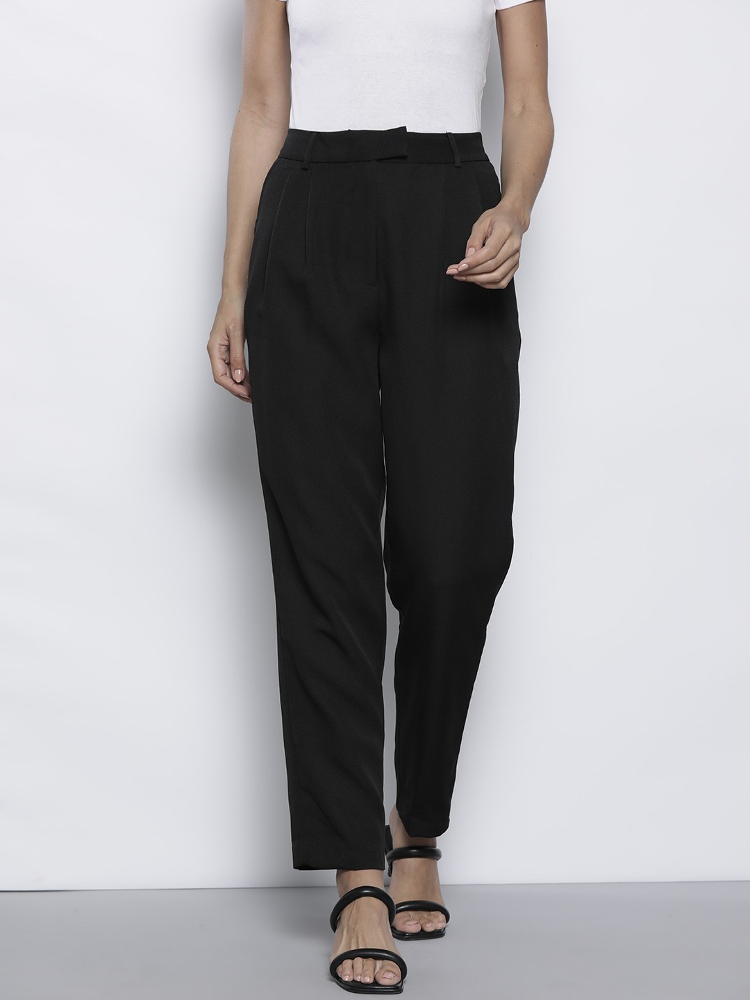 

DOROTHY PERKINS Women Slim Fit Pleated Trousers, Black
