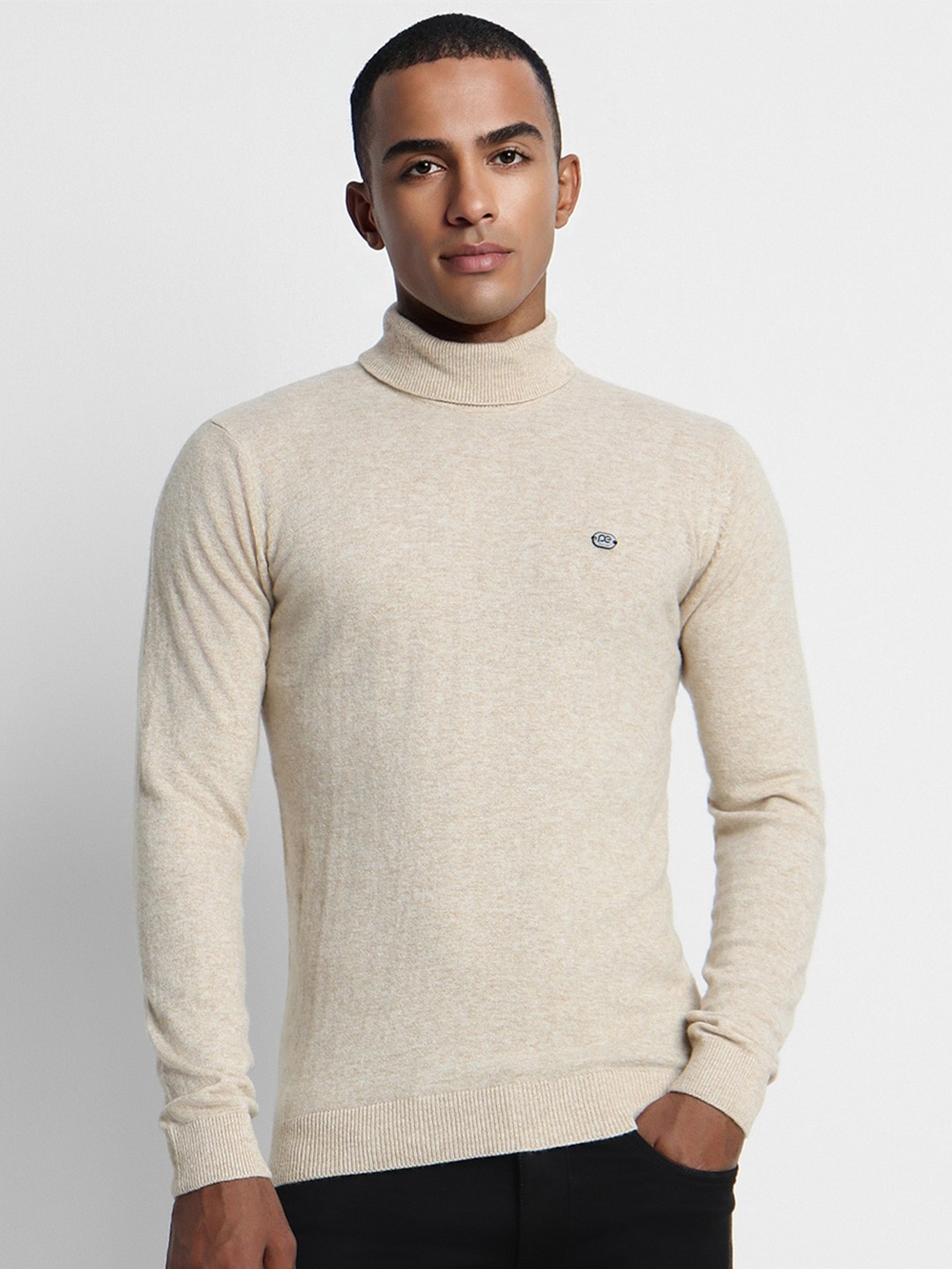 

Peter England Casuals Turtle Neck Pullover, Beige