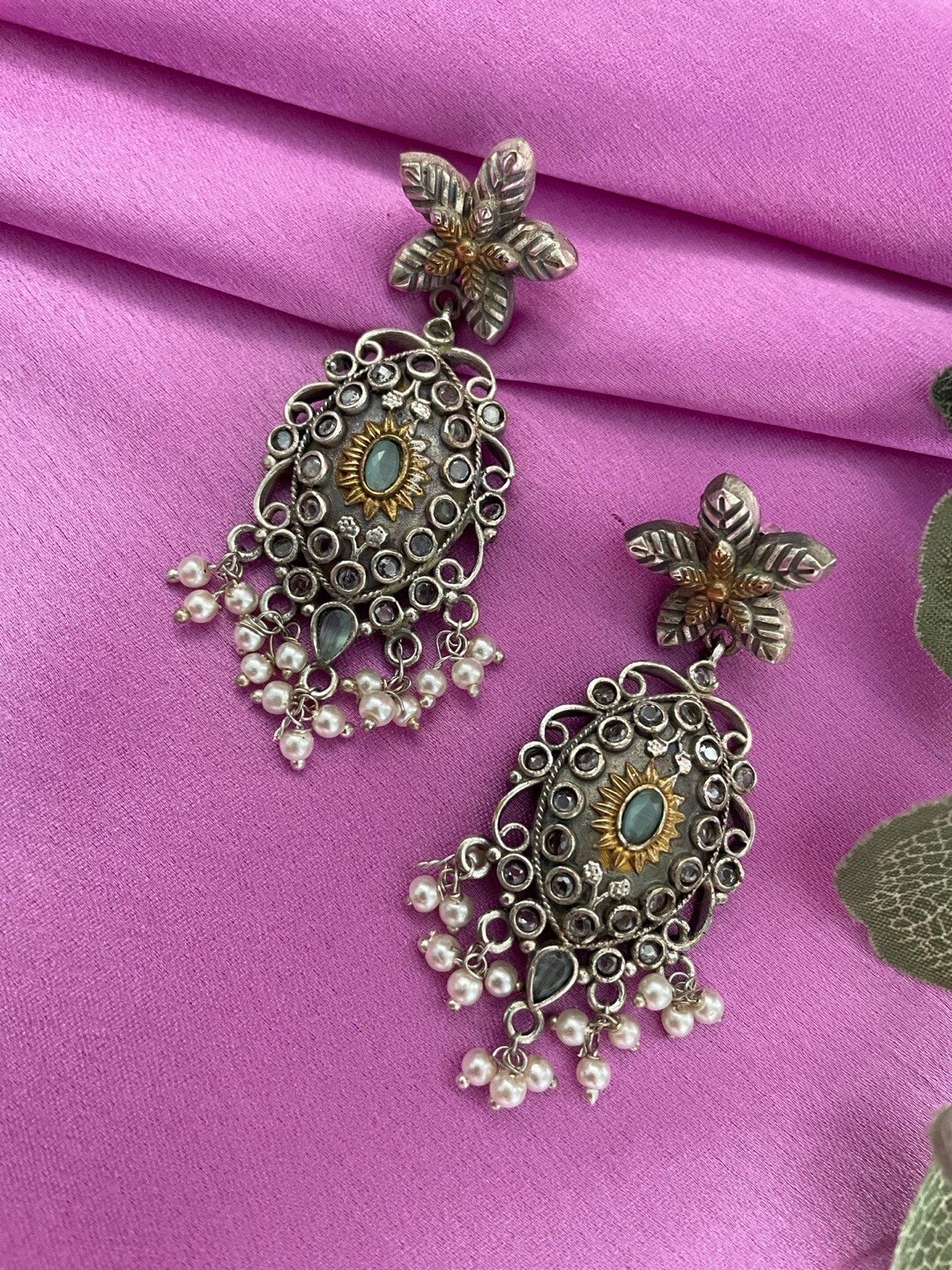 

Digital Dress Room Silver-Plated Oxidized Studded and Beaded Chandbalis