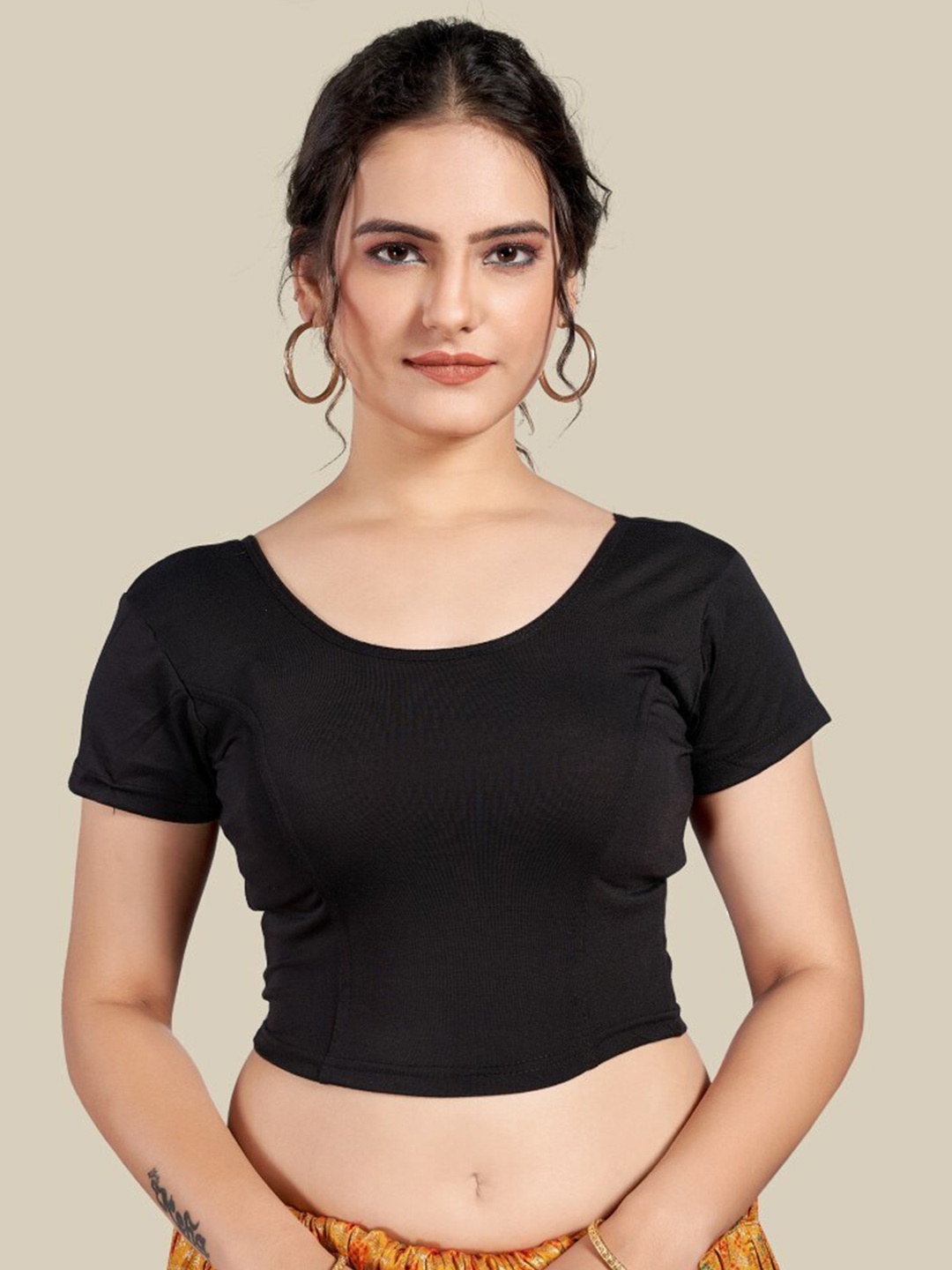

HIMRISE Round Neck Saree Blouse, Black