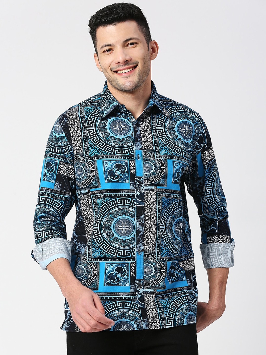 

SNX Tailored Fit Ethnic Printed Pure Cotton Casual Shirt, Blue