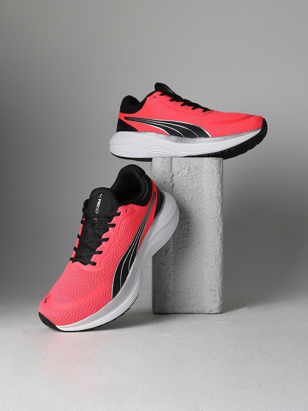 

Puma Women Scend Pro Running Shoes, Pink