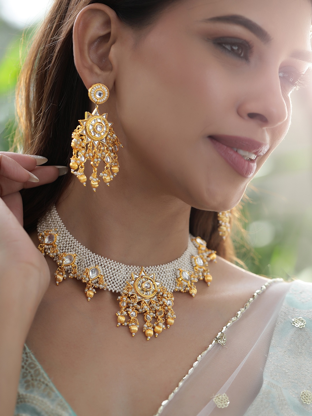 

Rubans 22K Gold Plated Kundan & Pearl Golden Beaded Star Patterns ChokerJewellery Set