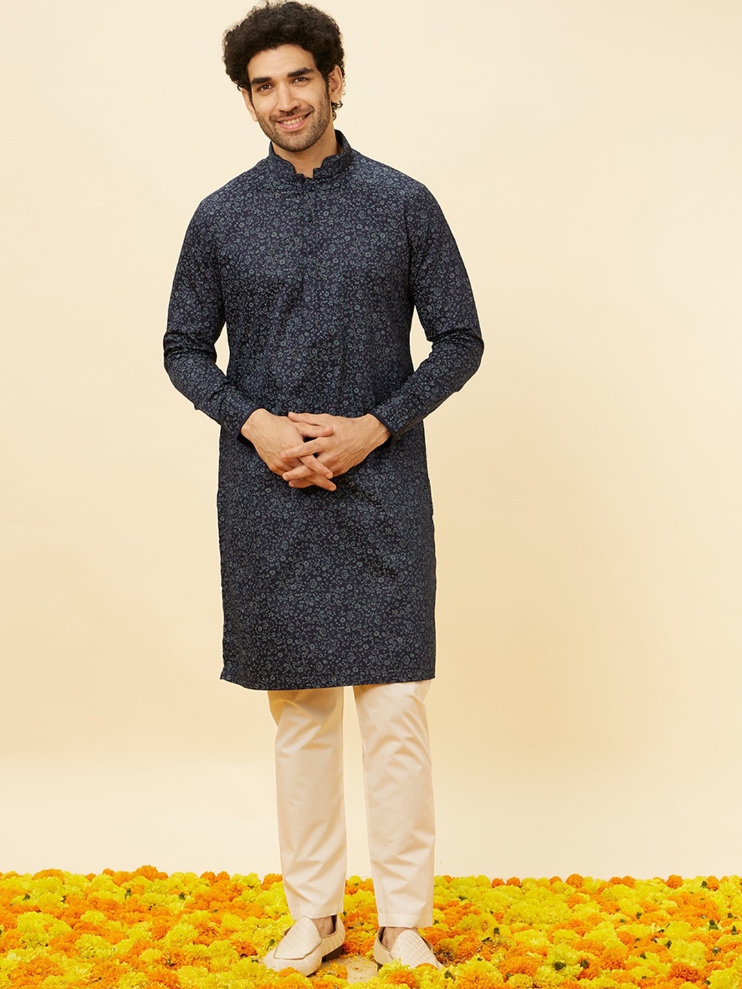 

Manyavar Floral Printed Mandarin Collar Straight Kurta with Pyjamas, Blue