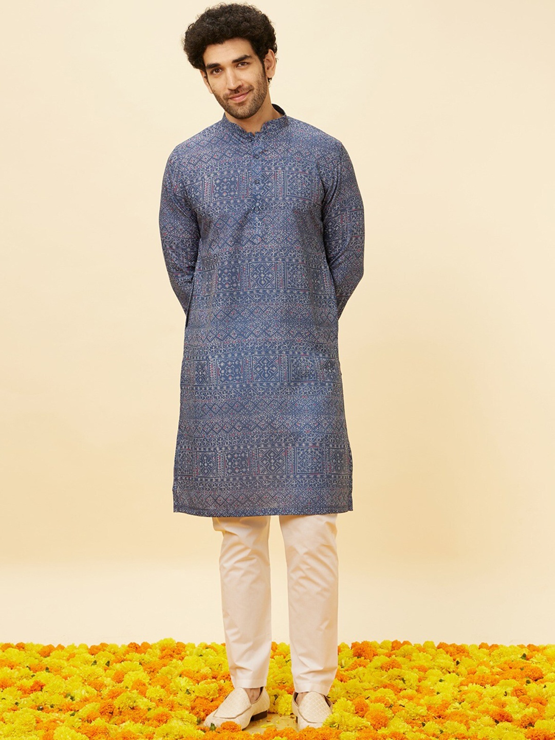 

Manyavar Ethnic Motifs Printed Kurta with Pyjamas, Blue