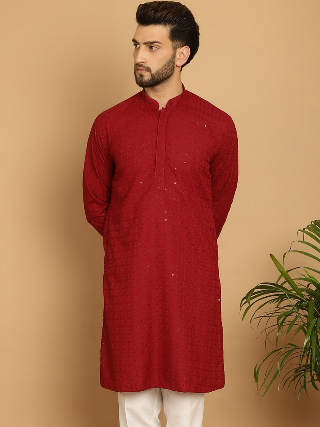 

Armaan Ethnic Geometric Embroidered Sequinned Pure Cotton Kurta, Red