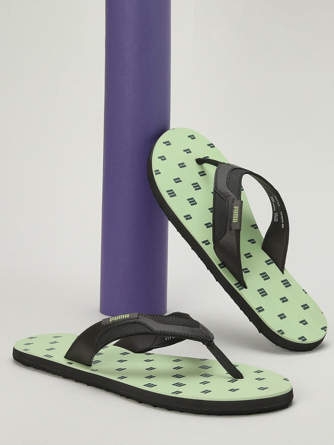 

Puma Men Vesta Printed Thong Flip Flops, Green