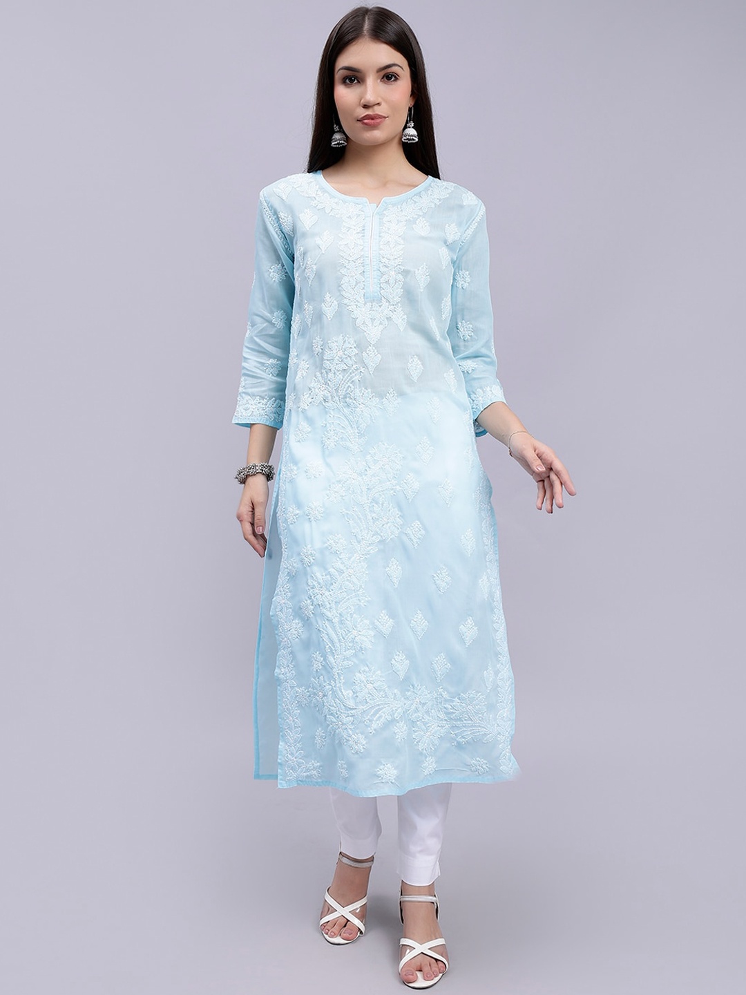 

Seva Chikan Floral Embroidered Lucknowi Chikankari Kurta, Blue