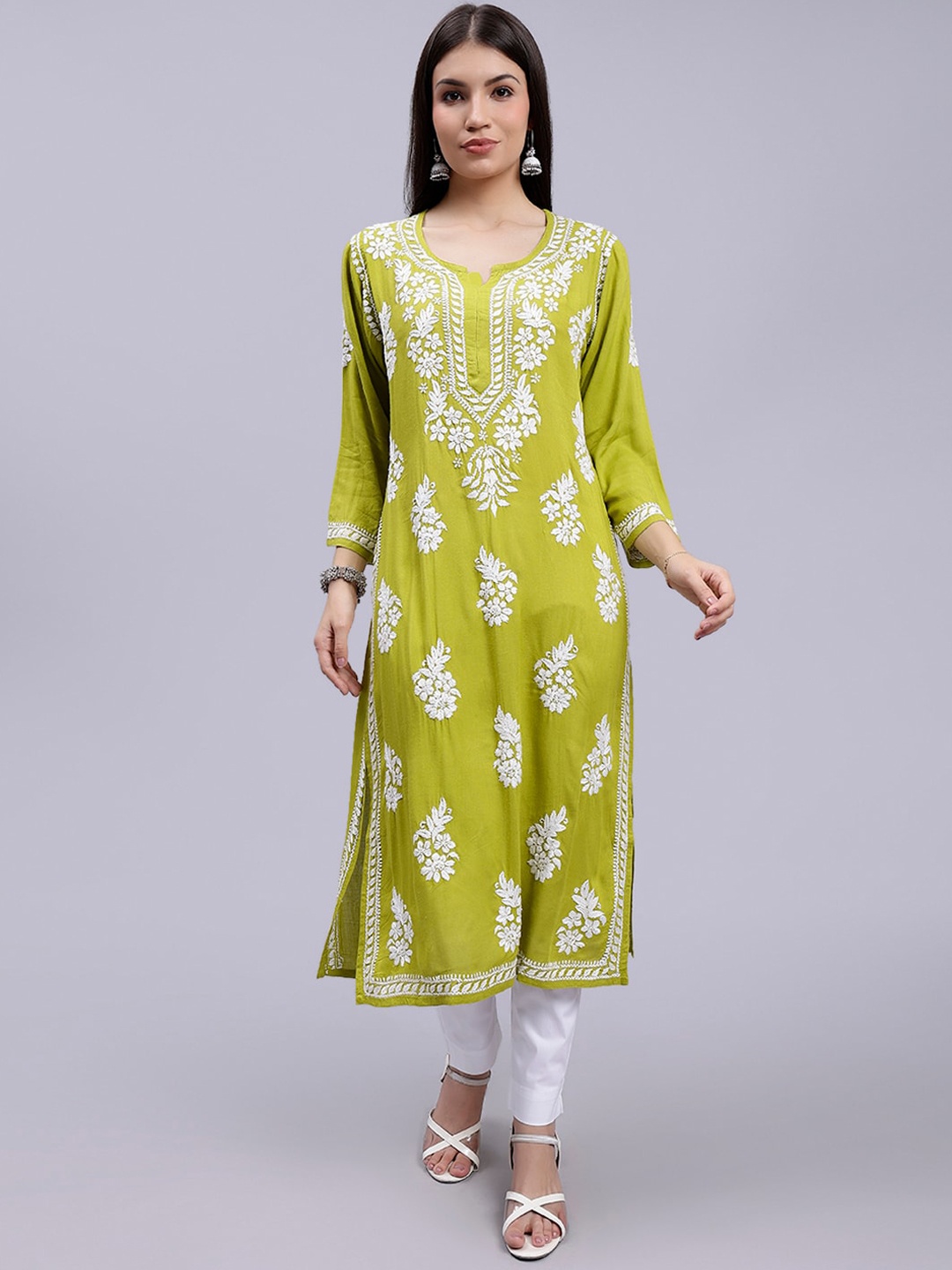 

Seva Chikan Ethnic Motifs Embroidered Lucknowi Chikankari Kurta, Green