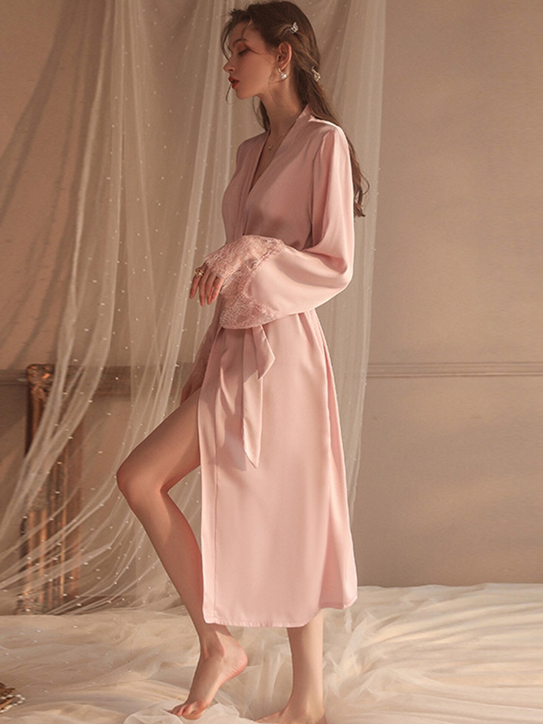 

LULU & SKY Satin Belted Robe, Pink