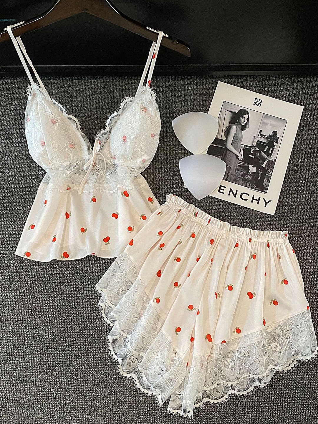 

LULU & SKY Conversational Printed Lingerie Set, White