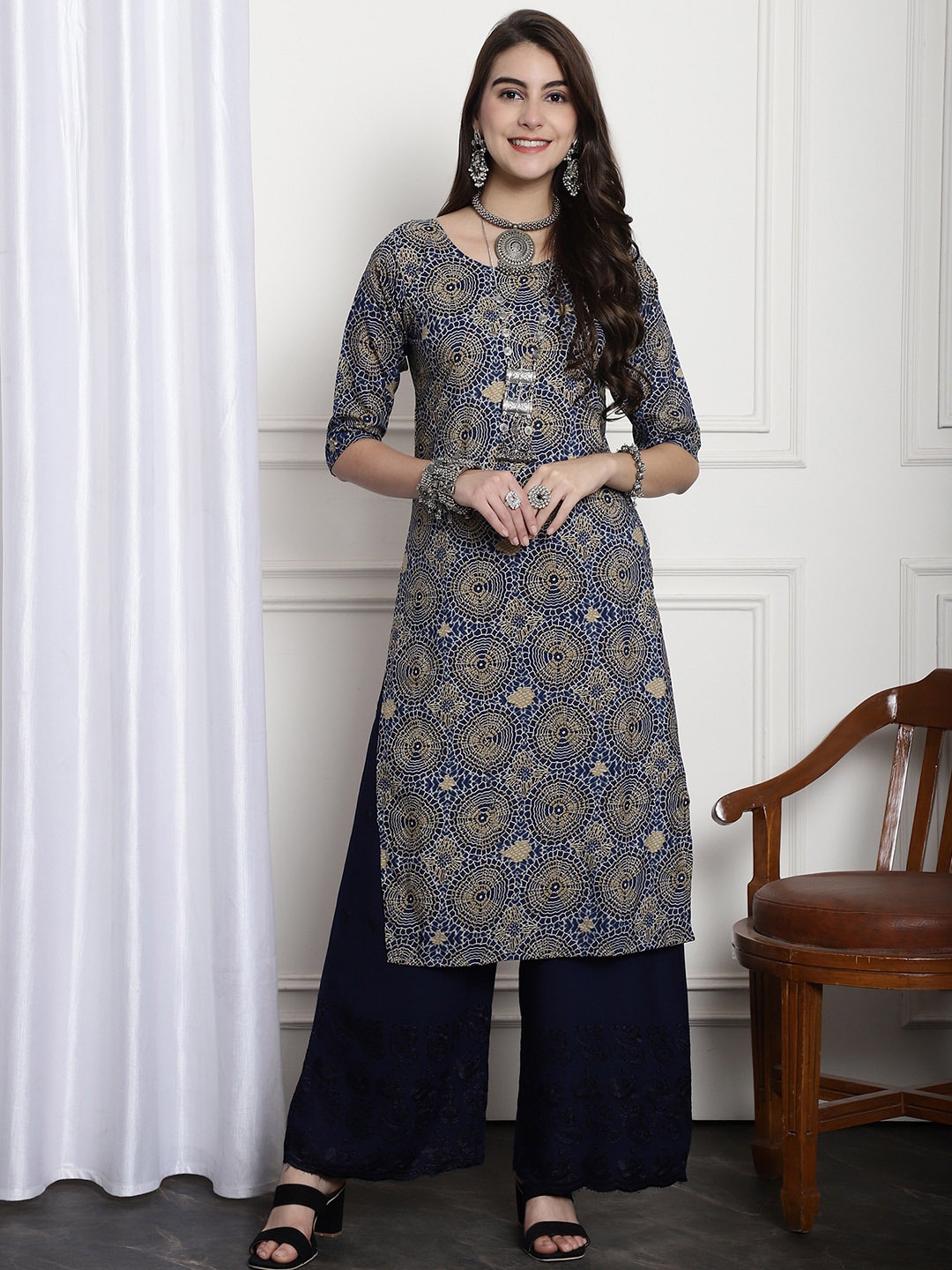

7Threads Ethnic Motifs Printed Straight Kurta, Navy blue