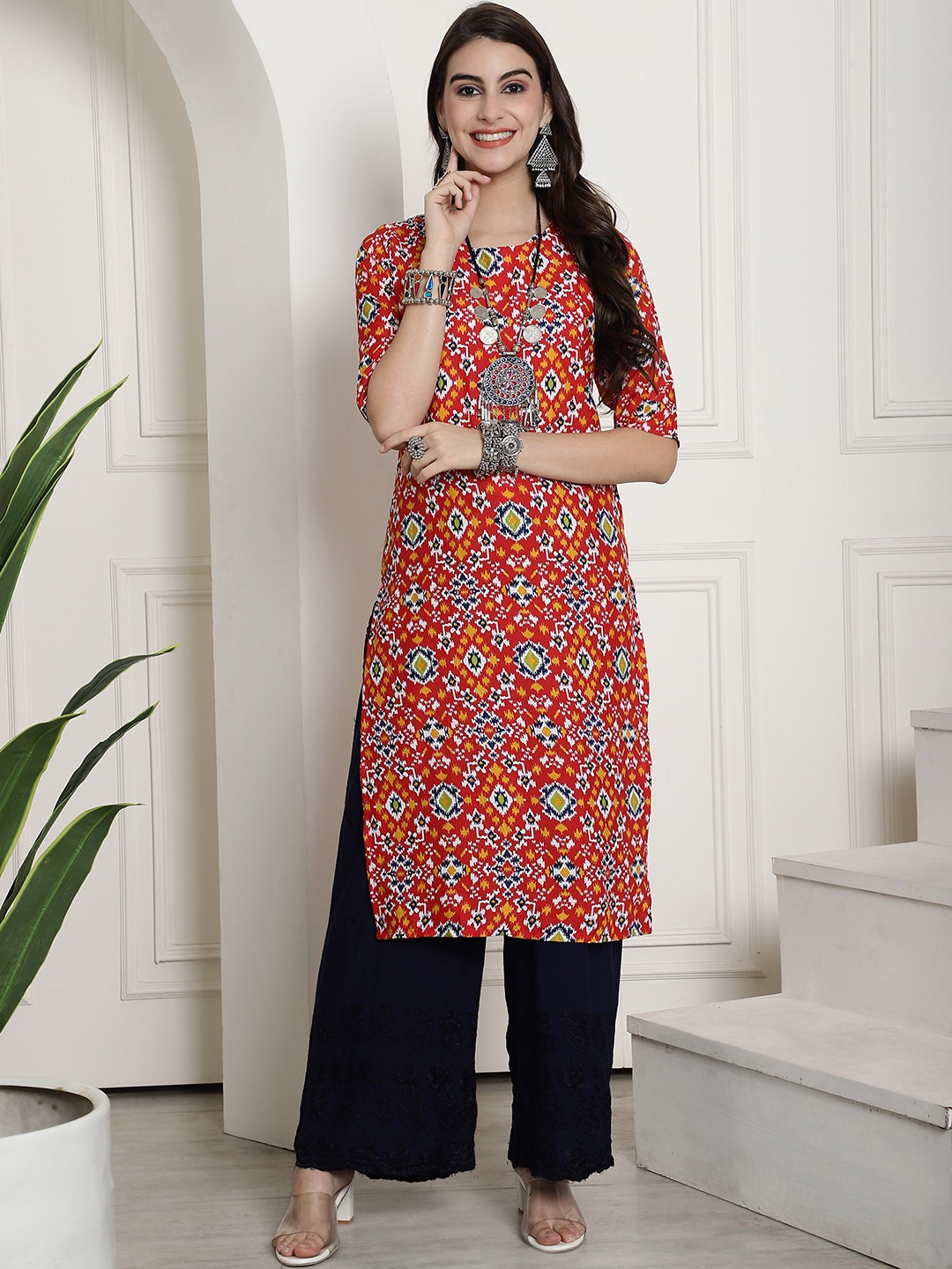 

7Threads Ethnic Motifs Printed Straight Kurta, Red