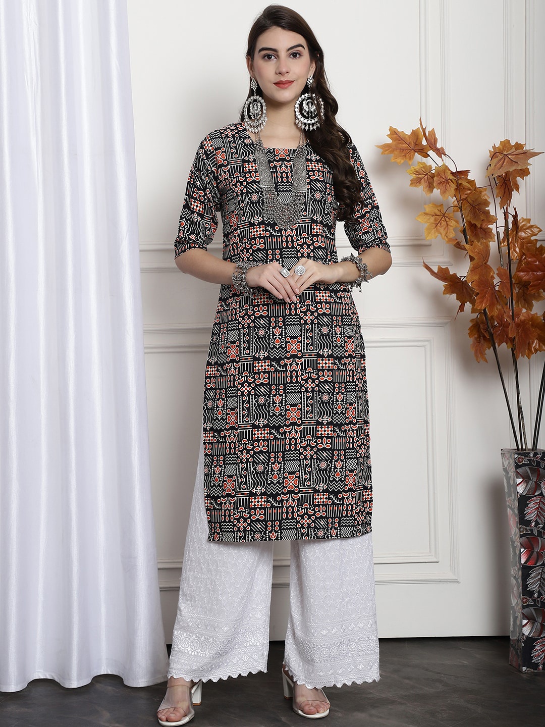 

7Threads Ethnic Motifs Printed Round Neck Short Sleeves Crepe Straight Kurta, Orange