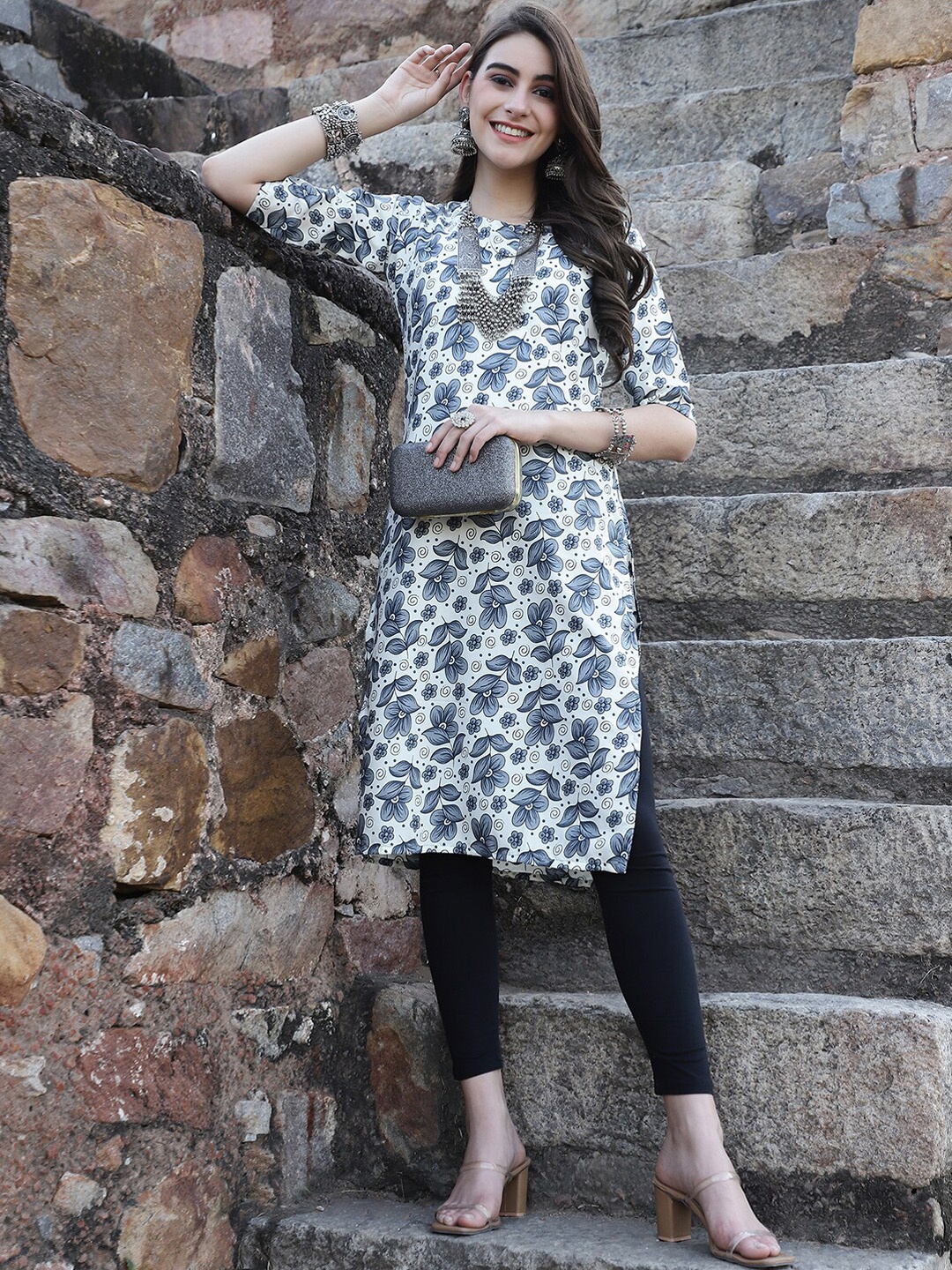 

7Threads Ethnic Motifs Printed Summer Sheers Crepe Kurta, Grey