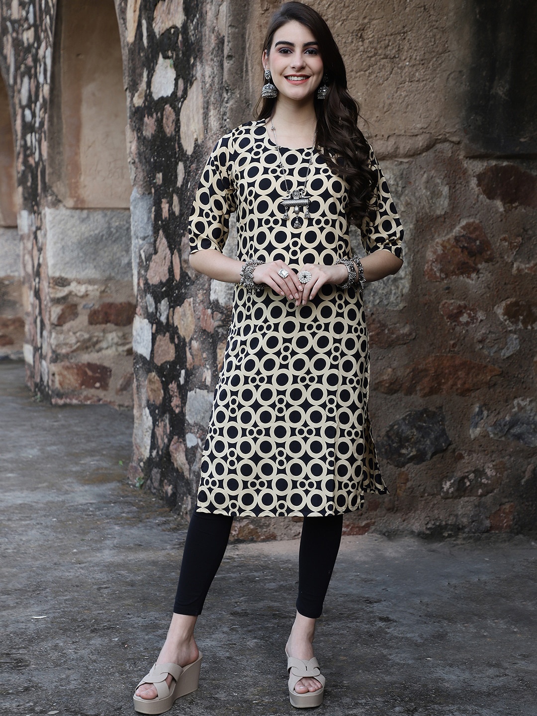 

7Threads Geometric Printed Straight Kurta, Black