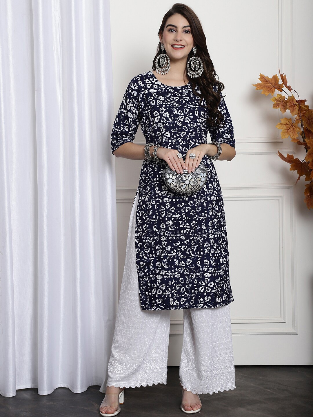 

7Threads Ethnic Motifs Printed Straight Kurta, Black