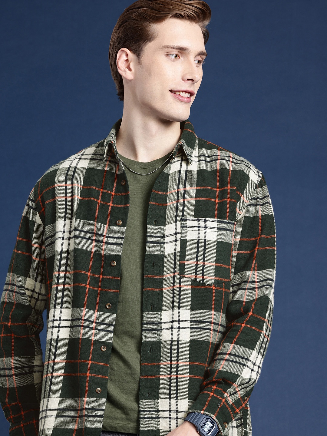 

Mast & Harbour Men Oversized Checked Casual Shirt, Green