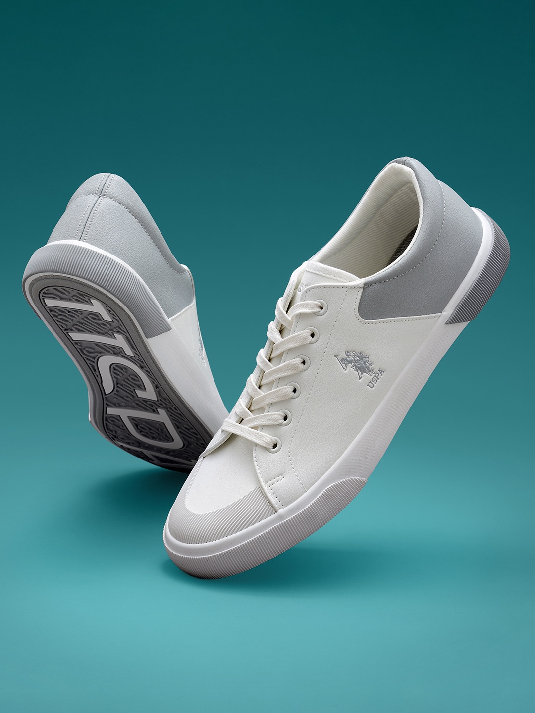 

U.S. Polo Assn. Men Tanal Colourblocked Sneakers, White