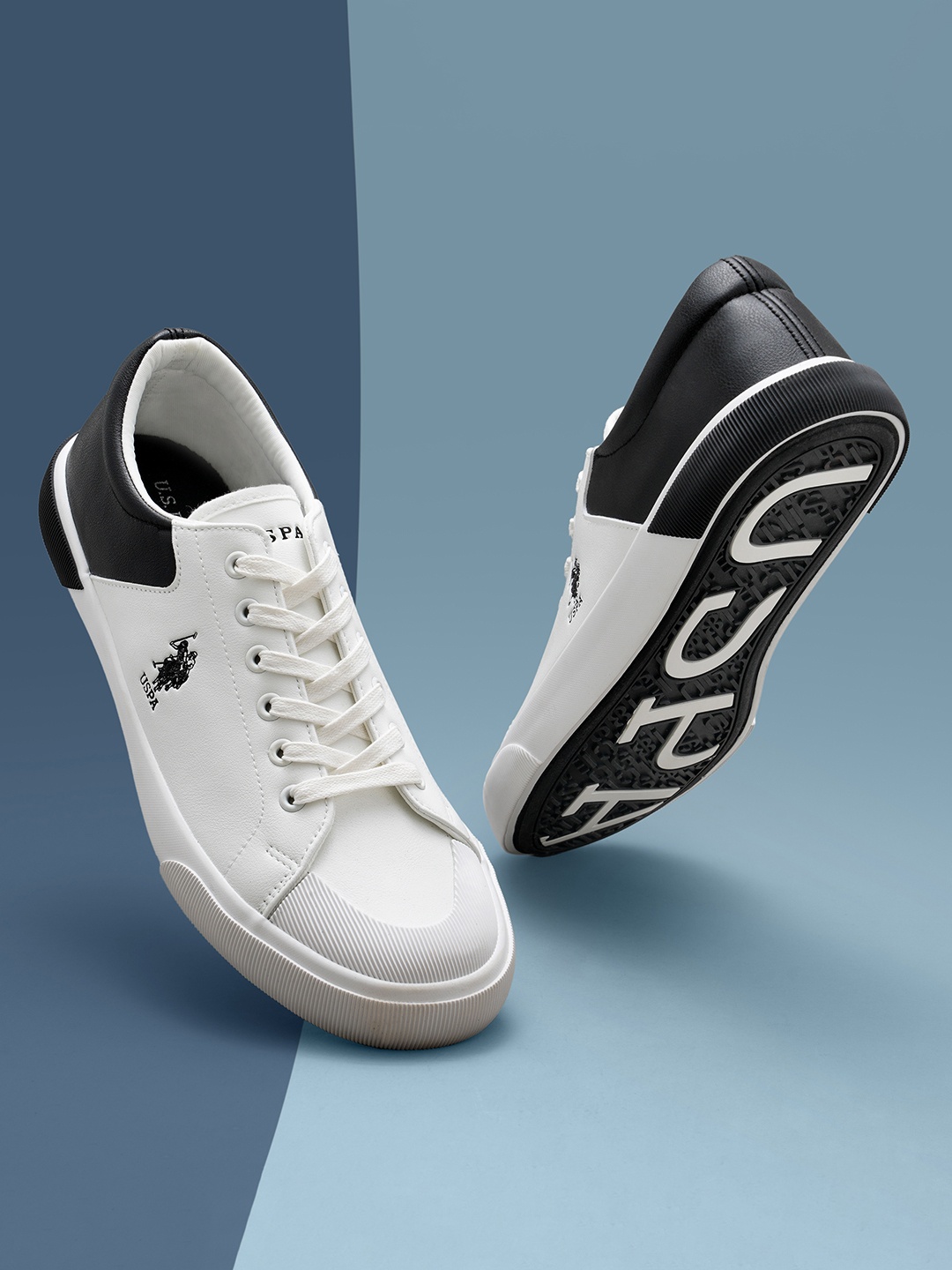 

U.S. Polo Assn. Men Tanal Colourblocked Sneakers, Off white