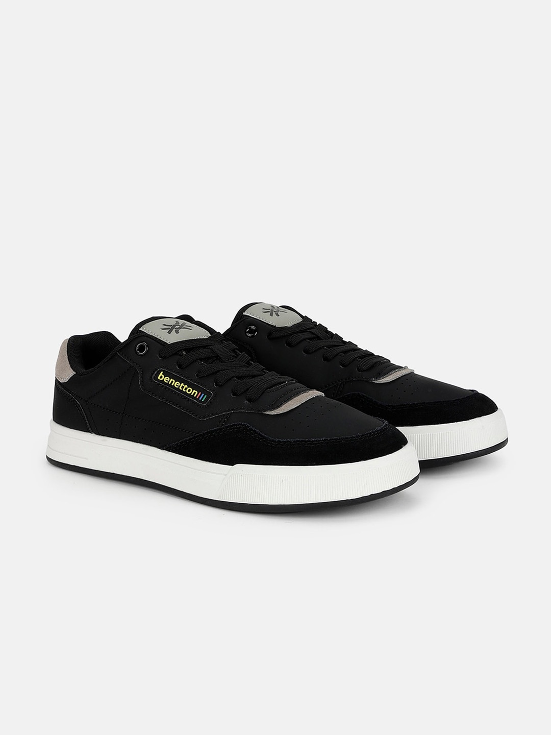 

United Colors of Benetton Men Comfort Insole Sneakers, Black