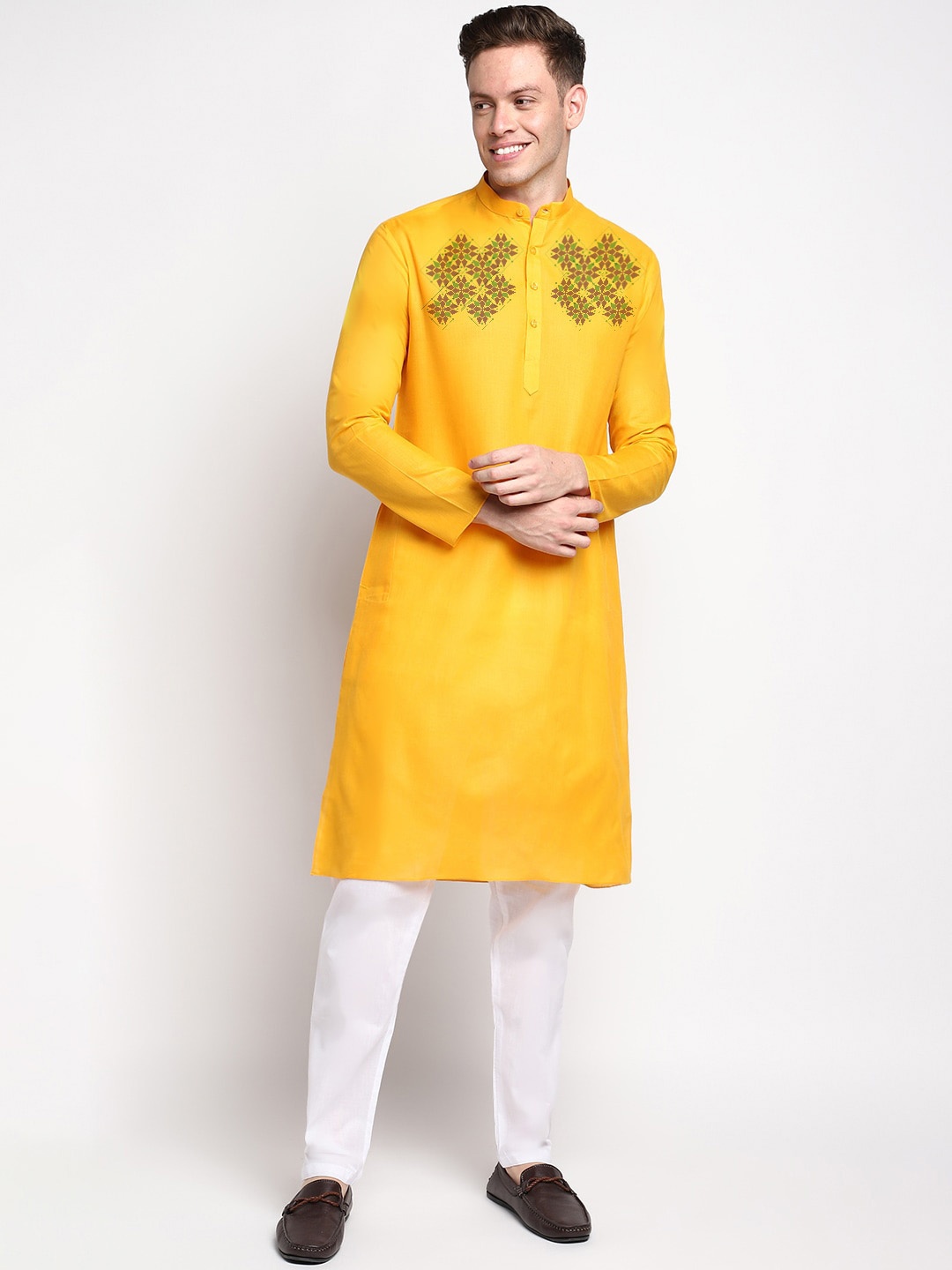 

DEVOILER Ethnic Motifs Printed Band Collar Kurta With Pyjamas, Yellow