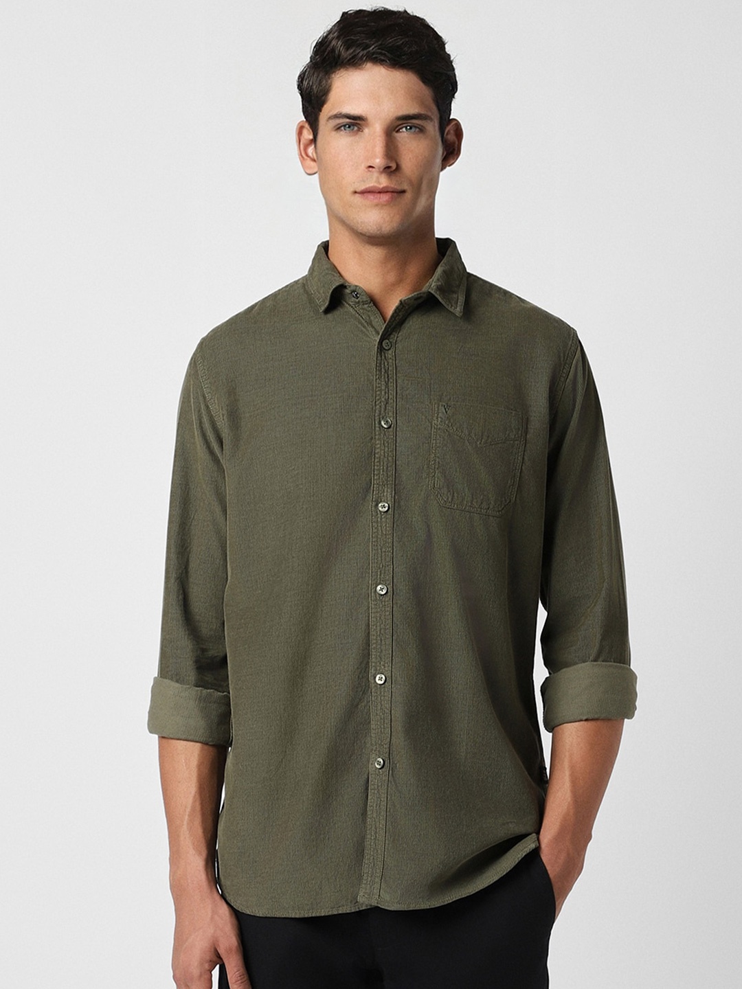 

VAN HEUSEN DENIM LABS Slim Fit Spread Collar Pure Cotton Casual Shirt, Olive