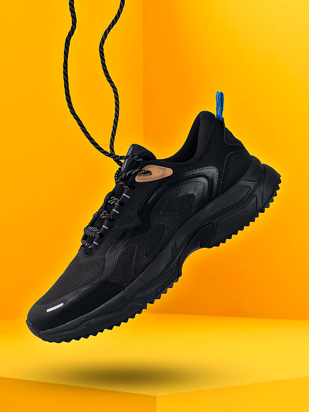 

Xtep Men Textile AntiSlip Running Shoes, Black