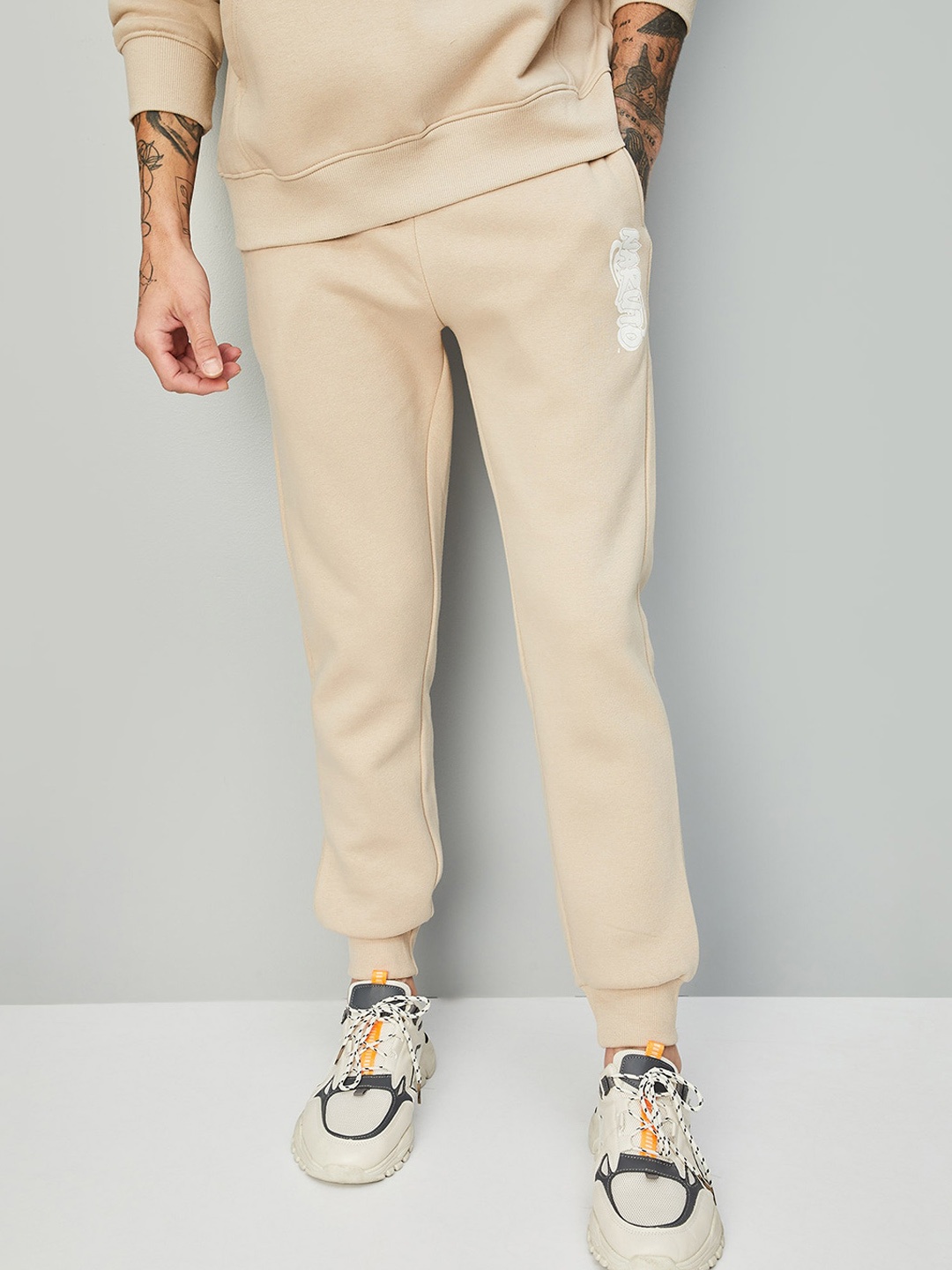 

max Men Regular Fit Mid-Rise Pure Cotton Joggers, Beige