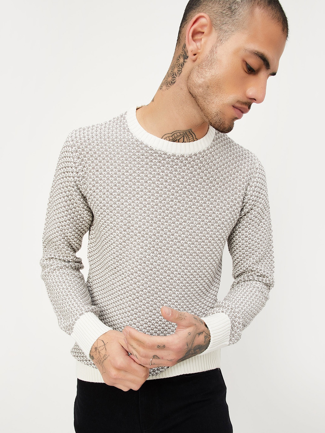 

max Men Beige Fashion