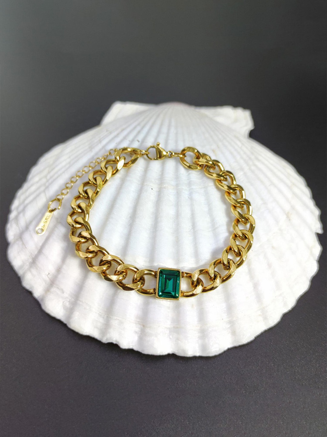 

MYKI Gold-Plated Stainless Steel Cubic Zirconia Studded Link Bracelet