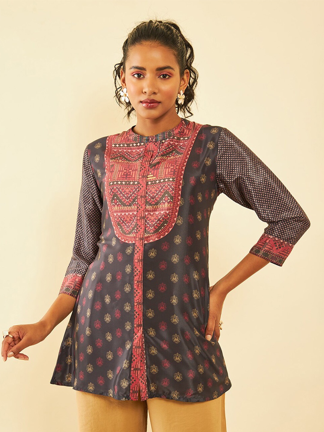 

Soch Black & Red Ethnic Motifs Printed Mandarin Collar Tunic