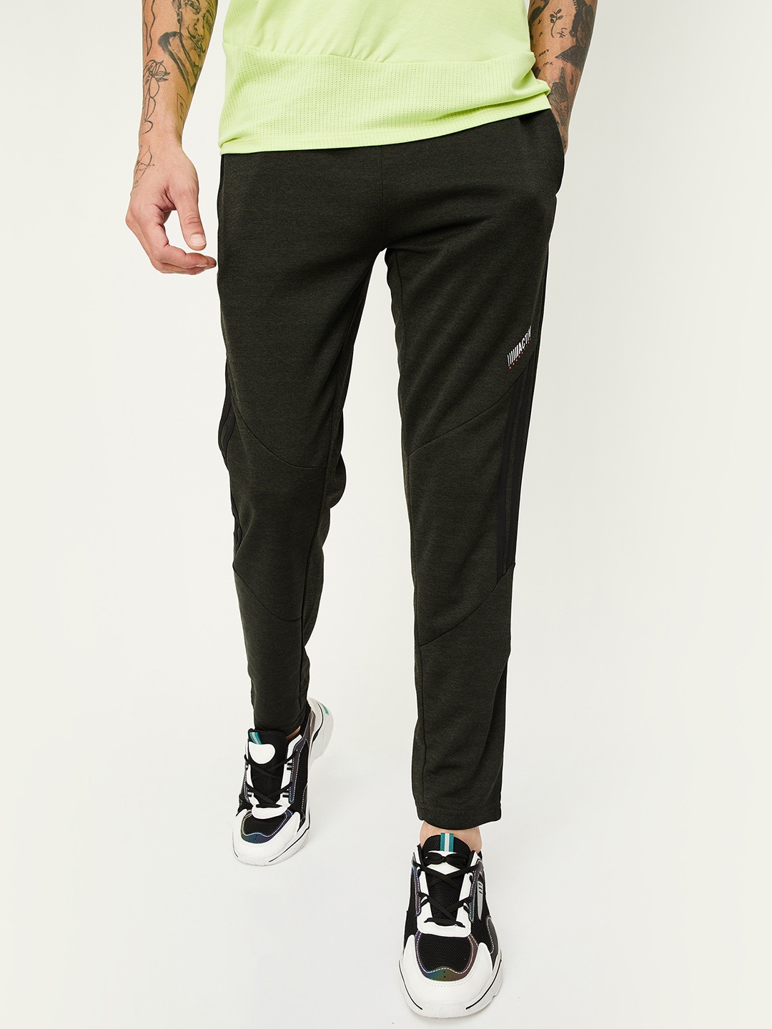 

max Men Mid-Rise Track Pant, Green